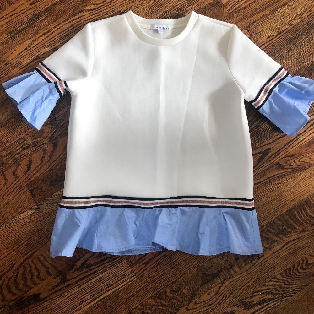 Moelleux white top with flare short sleeve